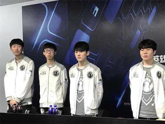 还象征着天 还象征着天