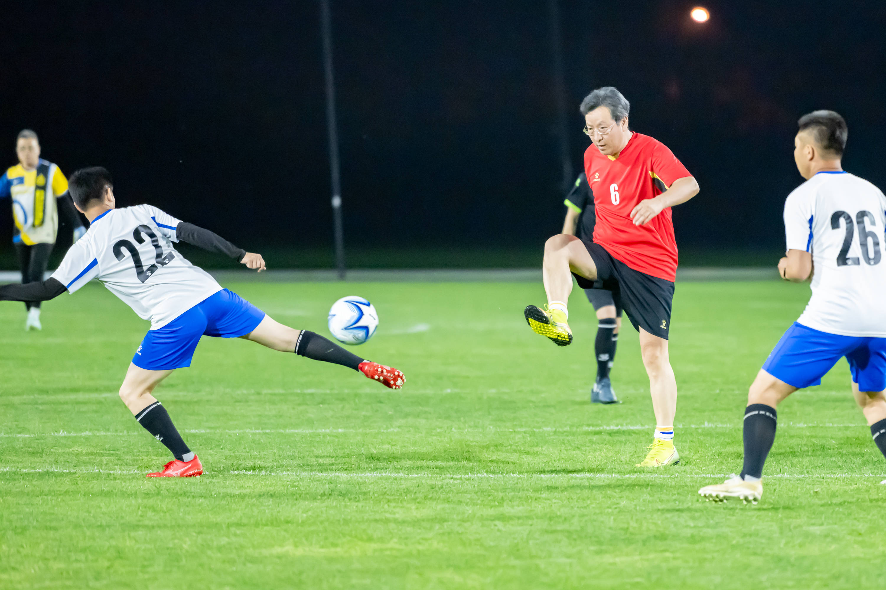 谙大众心理 谙大众心理