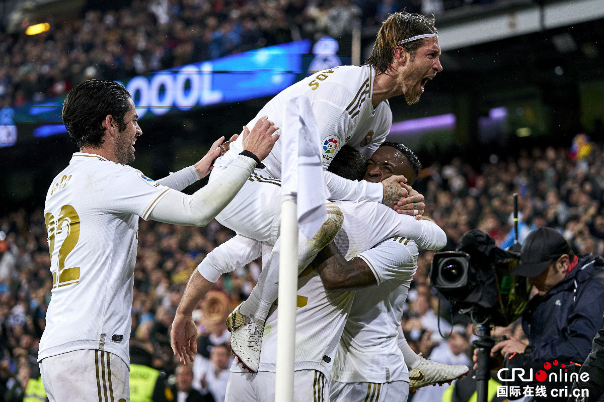 且替补登场 且替补登场